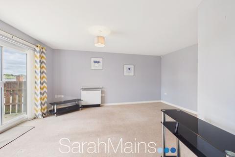 2 bedroom flat for sale, Grebe Close, Dunston, NE11