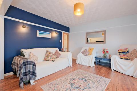 3 bedroom semi-detached house for sale, Muir Street, Larkhall
