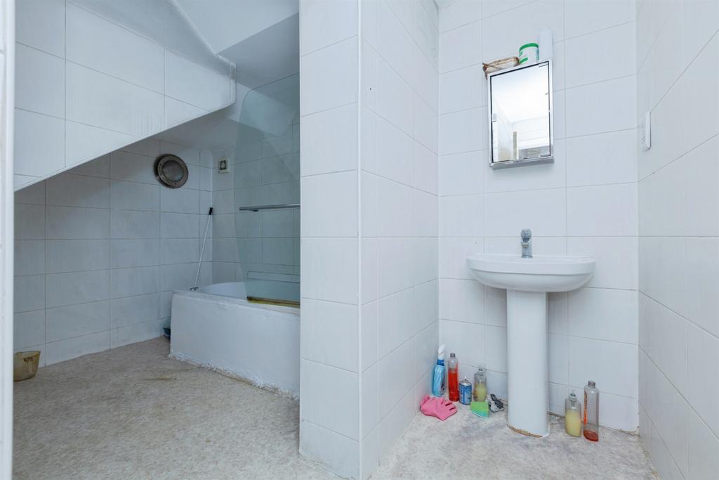 Apartment in Leicester - View 5