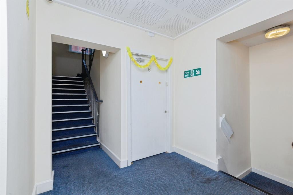 Apartment in Leicester - More