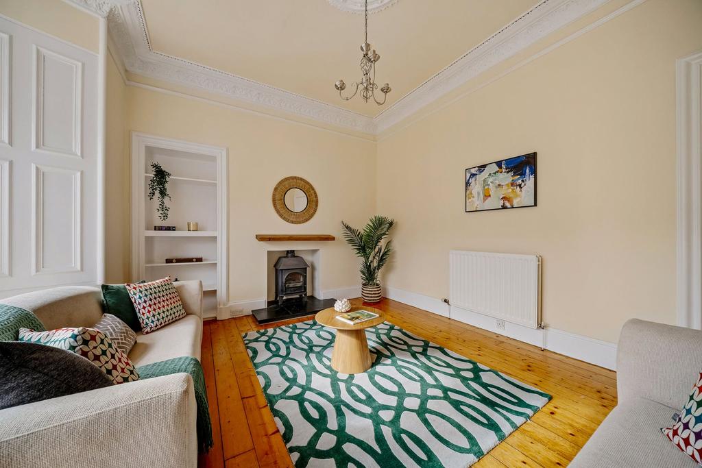 Apartment in Edinburgh - View 4