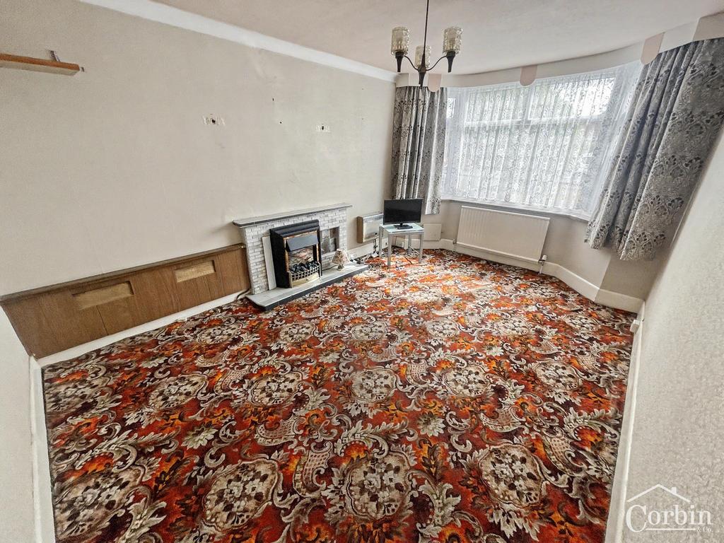 House in Poole - View 5
