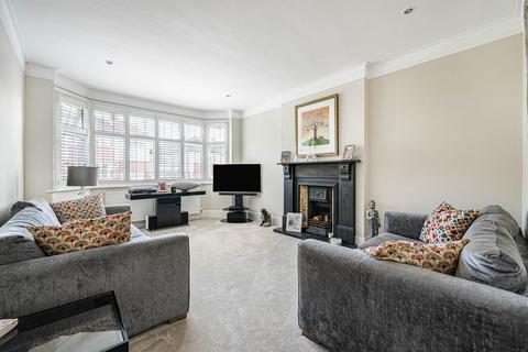 4 bedroom semi-detached house for sale, The Close, Bexley