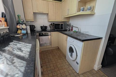 1 bedroom flat to rent, London Road, Dover, Kent, CT17