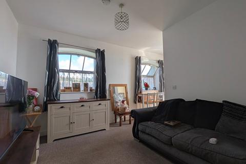 1 bedroom flat to rent, London Road, Dover, Kent, CT17