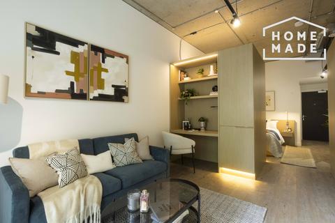 undefined, 200 Hammersmith Road, W6