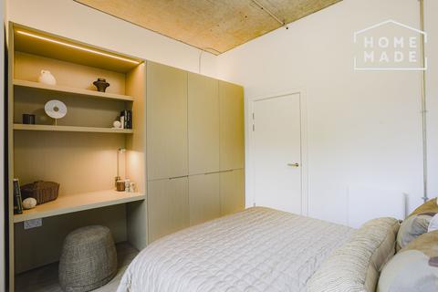 undefined, 200 Hammersmith Road, W6
