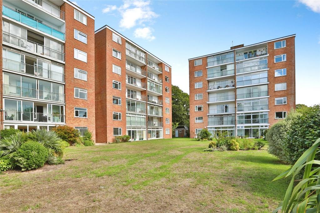 Apartment in Bournemouth