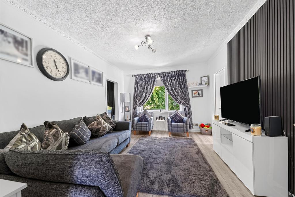 Apartment in Glasgow - View 2