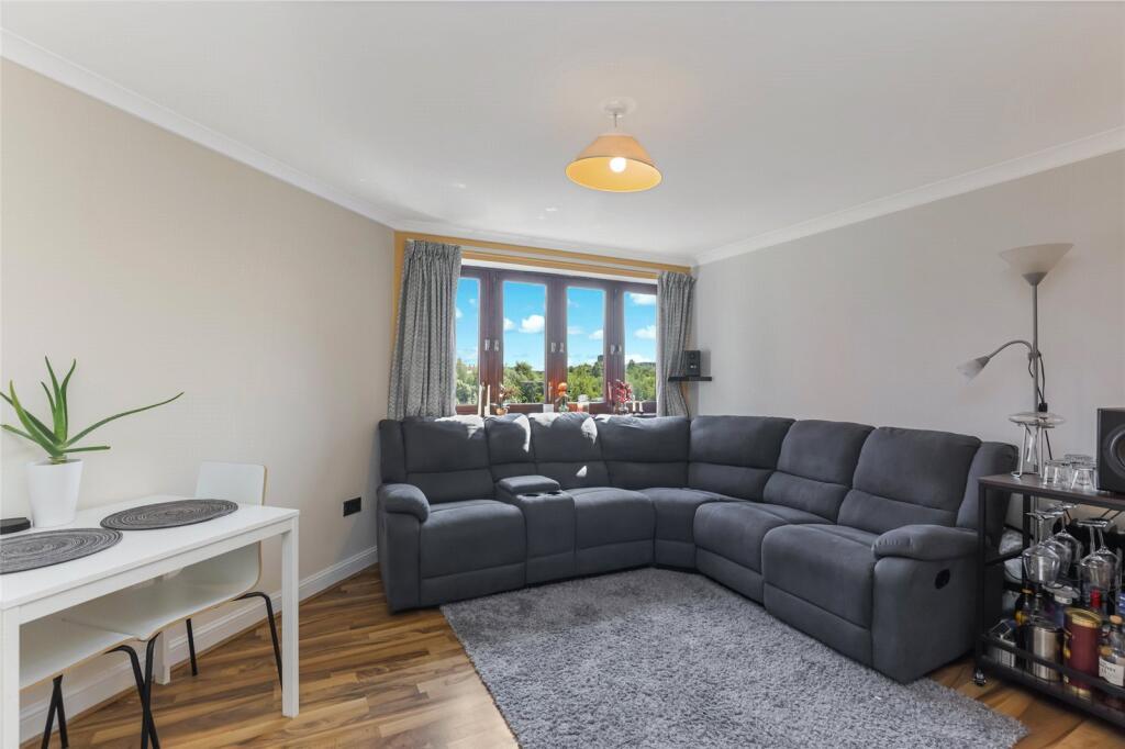 Apartment in Glasgow - View 2