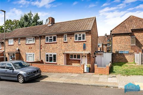 3 bedroom end of terrace house for sale, Moat Crescent, London, N3
