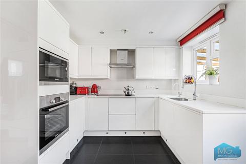 3 bedroom end of terrace house for sale, Moat Crescent, London, N3