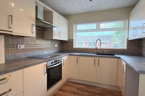 2 bedroom semi-detached bungalow for sale, Ravenwood, Chadderton