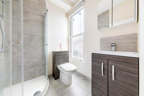 2 bedroom flat to rent, Ashmere Grove, SW2
