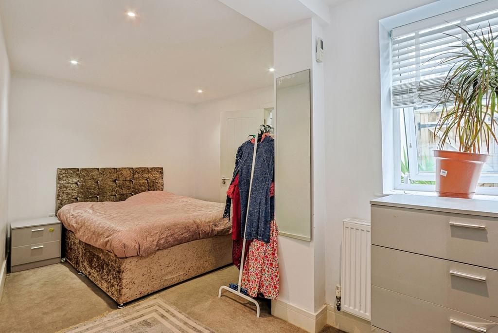 Apartment in Dorset - More