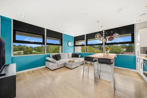 2 bedroom flat for sale, Flat , Edinburgh House, Harlow