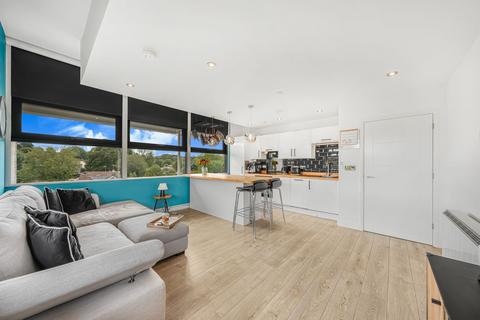 2 bedroom flat for sale, Flat , Edinburgh House, Harlow