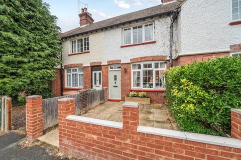 2 bedroom terraced house for sale, Cline Road, Guildford, GU1