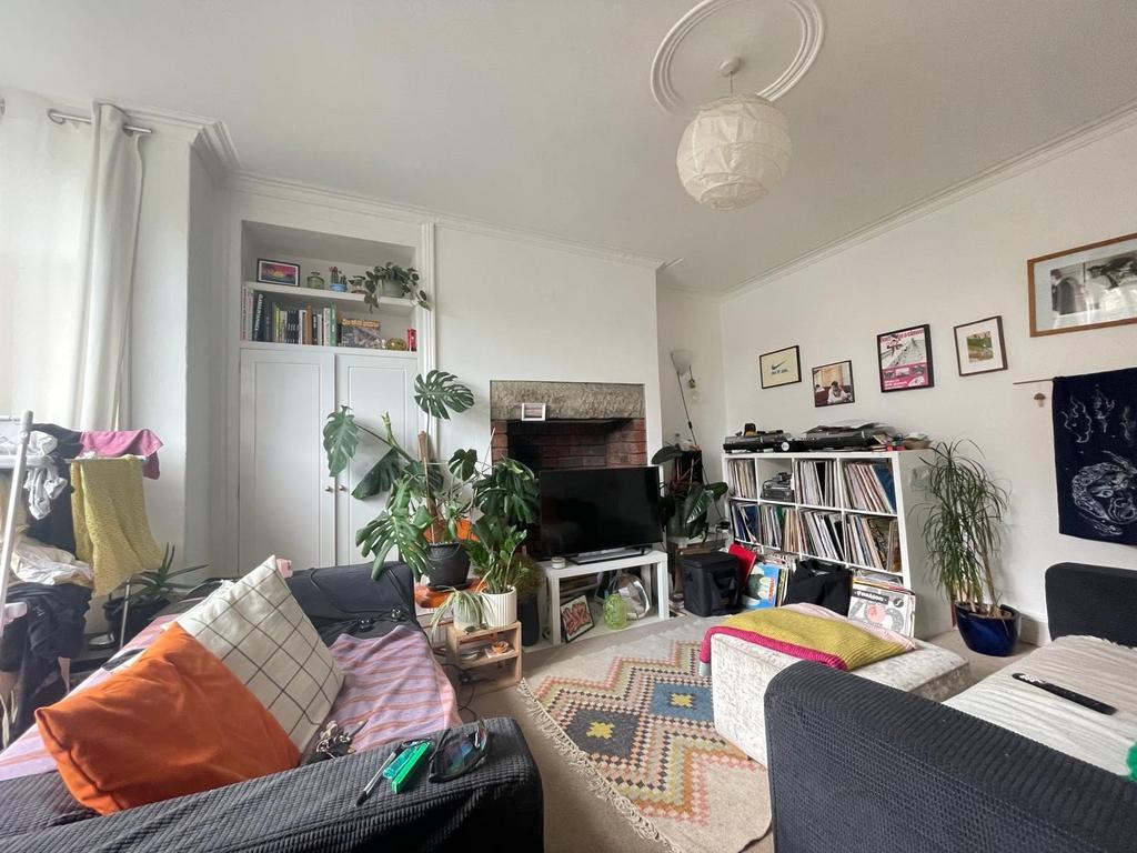 House in Leeds - View 2