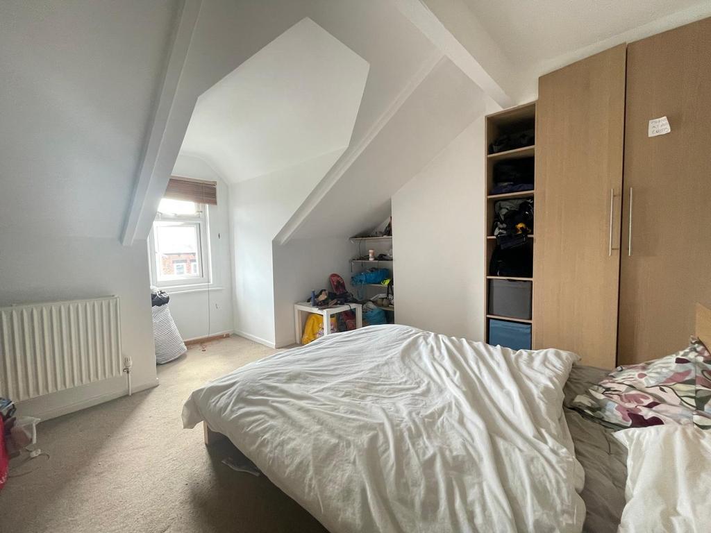 House in Leeds - View 4