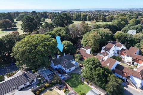 3 bedroom bungalow for sale, Lymington Road, Highcliffe, Christchurch, BH23