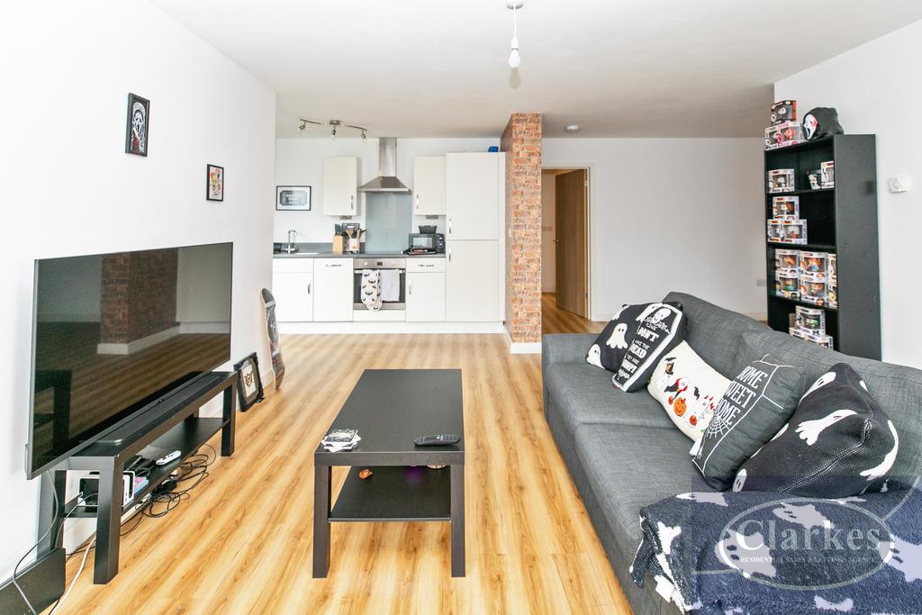 Apartment in Bournemouth - More