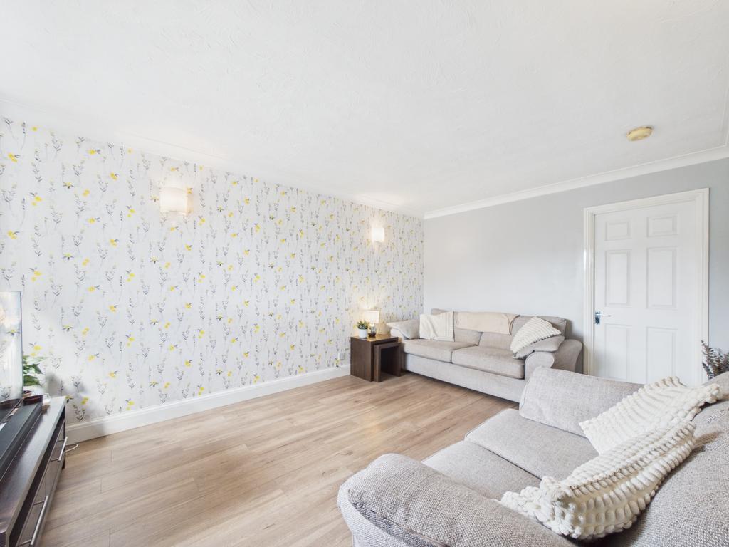 House in Broxtowe, Nottinghamshire - View 3