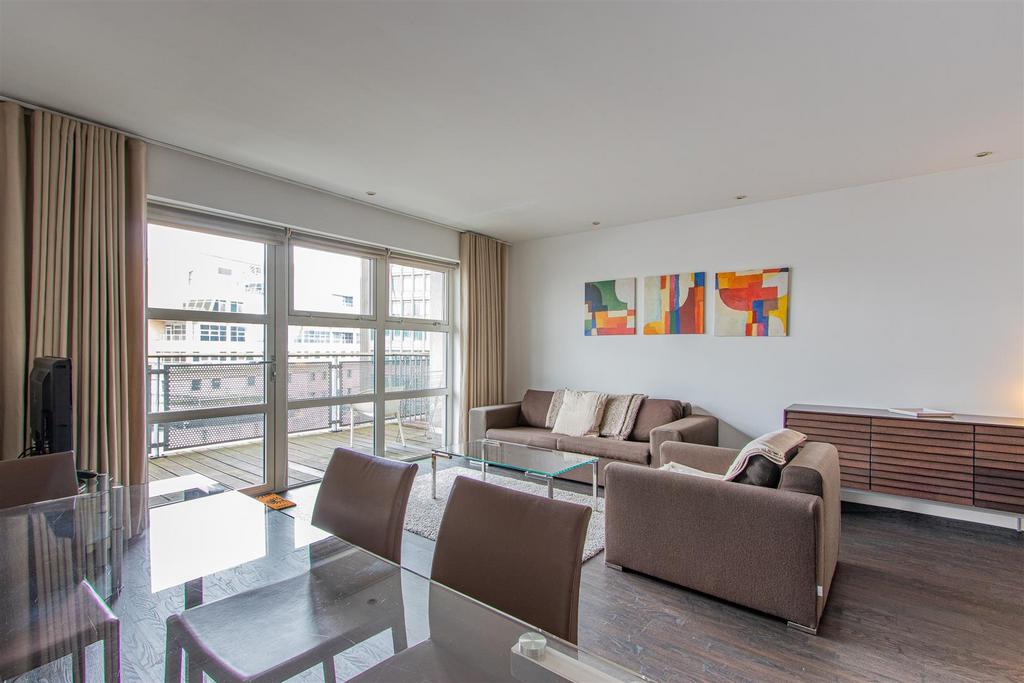 Apartment in Cardiff - View 4