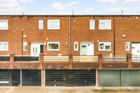 3 bedroom house for sale, Allingham Close, London W7