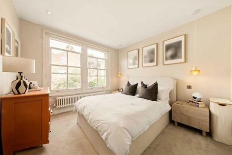 2 bedroom flat for sale, Leander Road, London SW2