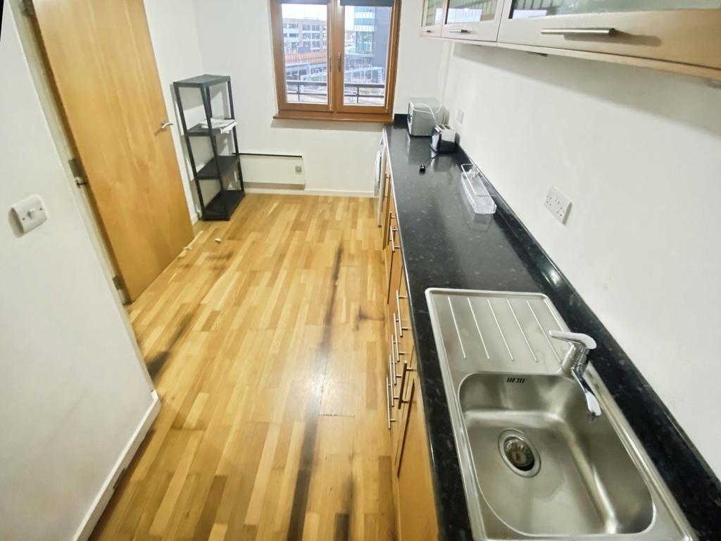 Apartment in Manchester - More