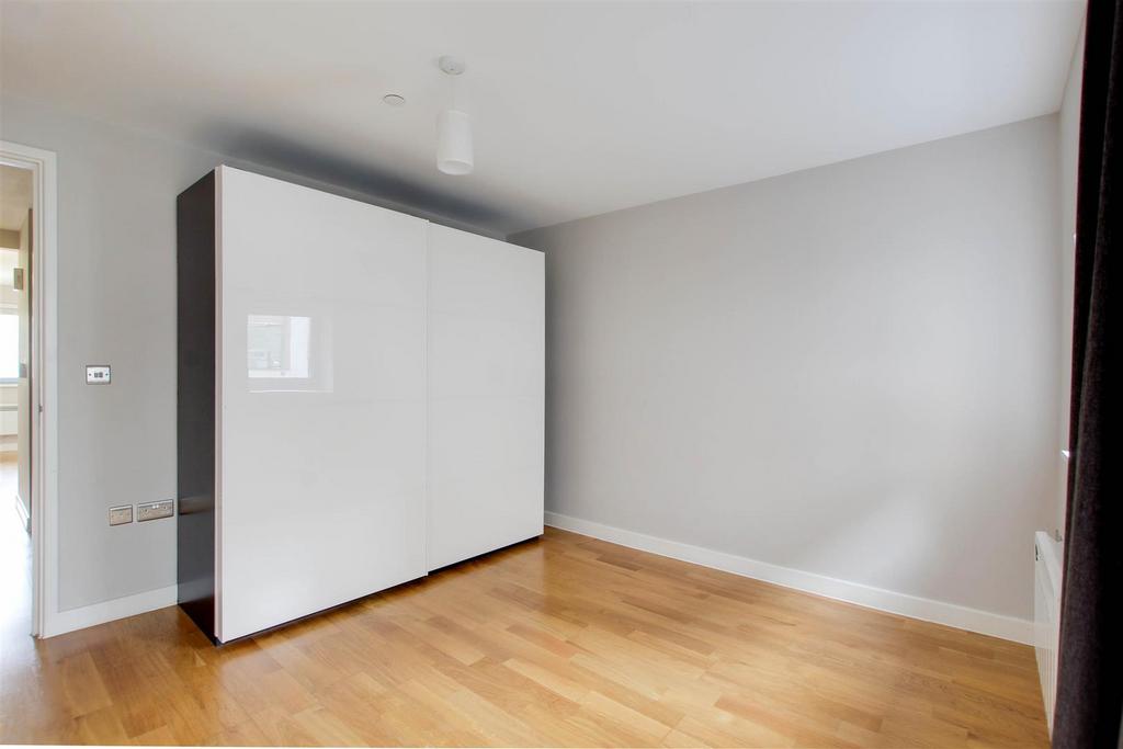 Apartment in Cambridge, Cambridgeshire - More