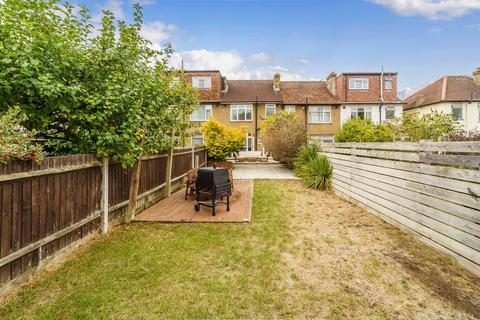 3 bedroom terraced house for sale, Ardrossan Gardens, Worcester Park, KT4