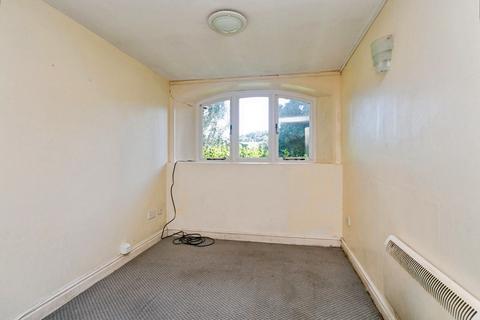 1 bedroom apartment for sale, Garth Road, Bangor LL57