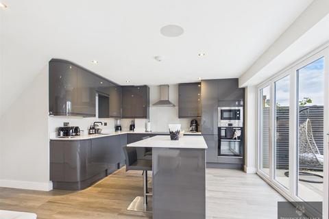 3 bedroom detached house for sale, Ardley End, Hatfield Heath, Bishop's Stortford