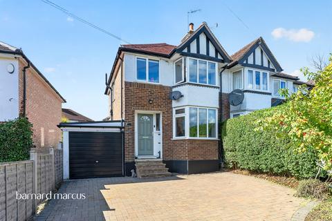 3 bedroom character property for sale, Chalkpit Lane, Dorking