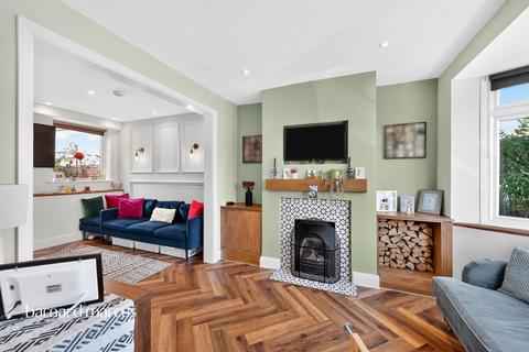 3 bedroom character property for sale, Chalkpit Lane, Dorking