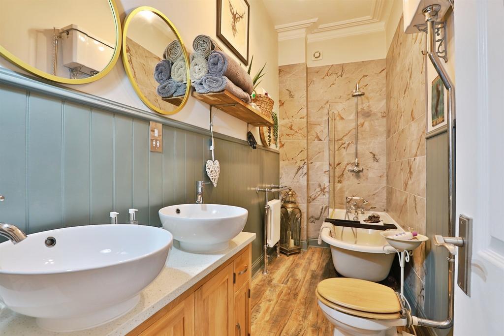 Apartment in Bournemouth - More
