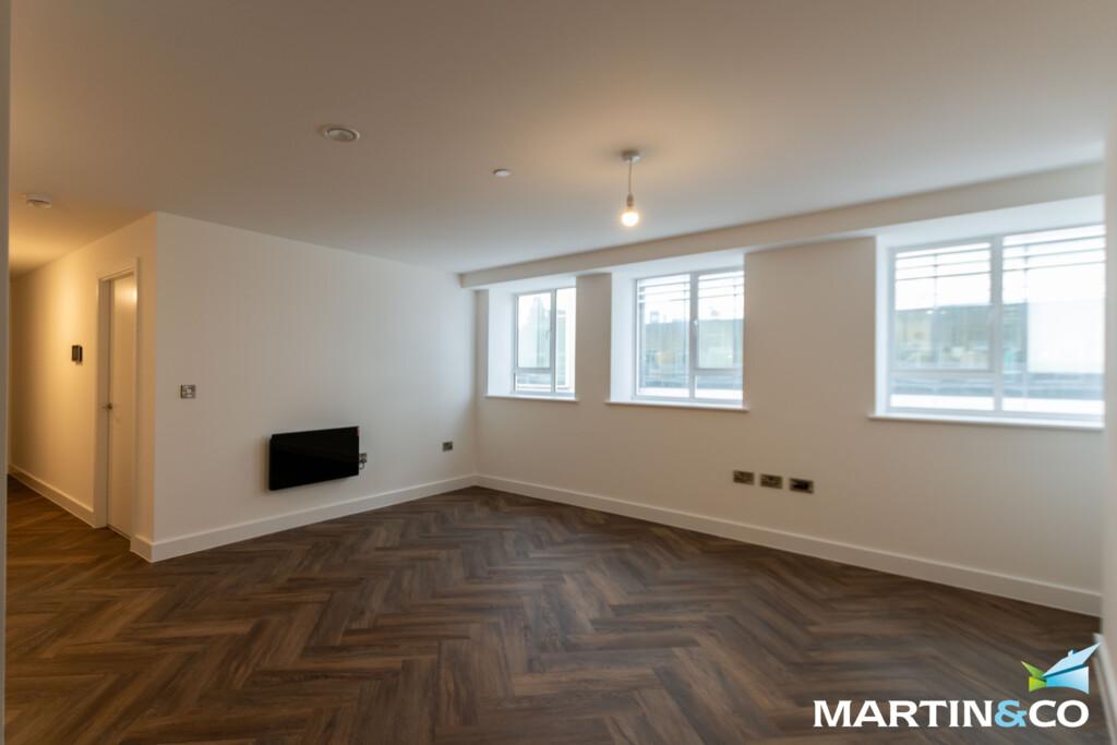 Apartment in Birmingham, Digbeth - View 2