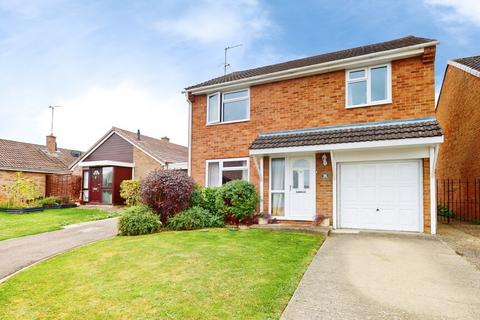 4 bedroom detached house for sale, St Nicholas Drive, Cheltenham