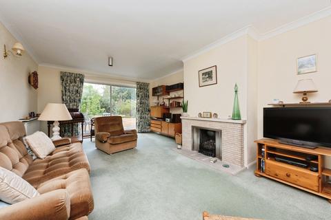 4 bedroom detached house for sale, Banstead Road, Epsom, Surrey, KT17