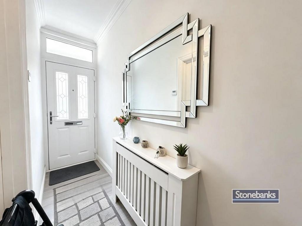 House in Uxbridge - View 5