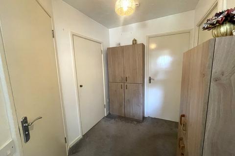 2 bedroom retirement property for sale, Gateway Lodge, Felpham.