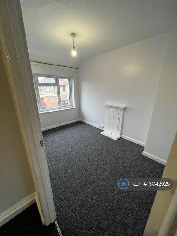House in Dagenham - View 5