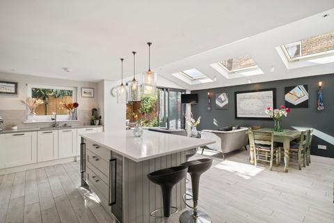 5 bedroom terraced house for sale, Octavia Street, London, SW11