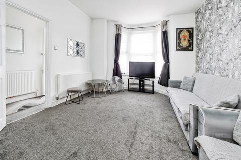 3 bedroom terraced house for sale, Dersingham Avenue, Manor Park, London, E12