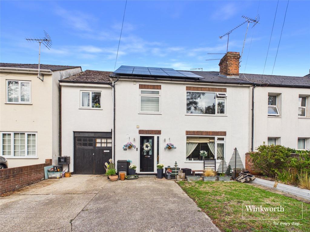 House in Reading, The Triangle, Tilehurst - View 3