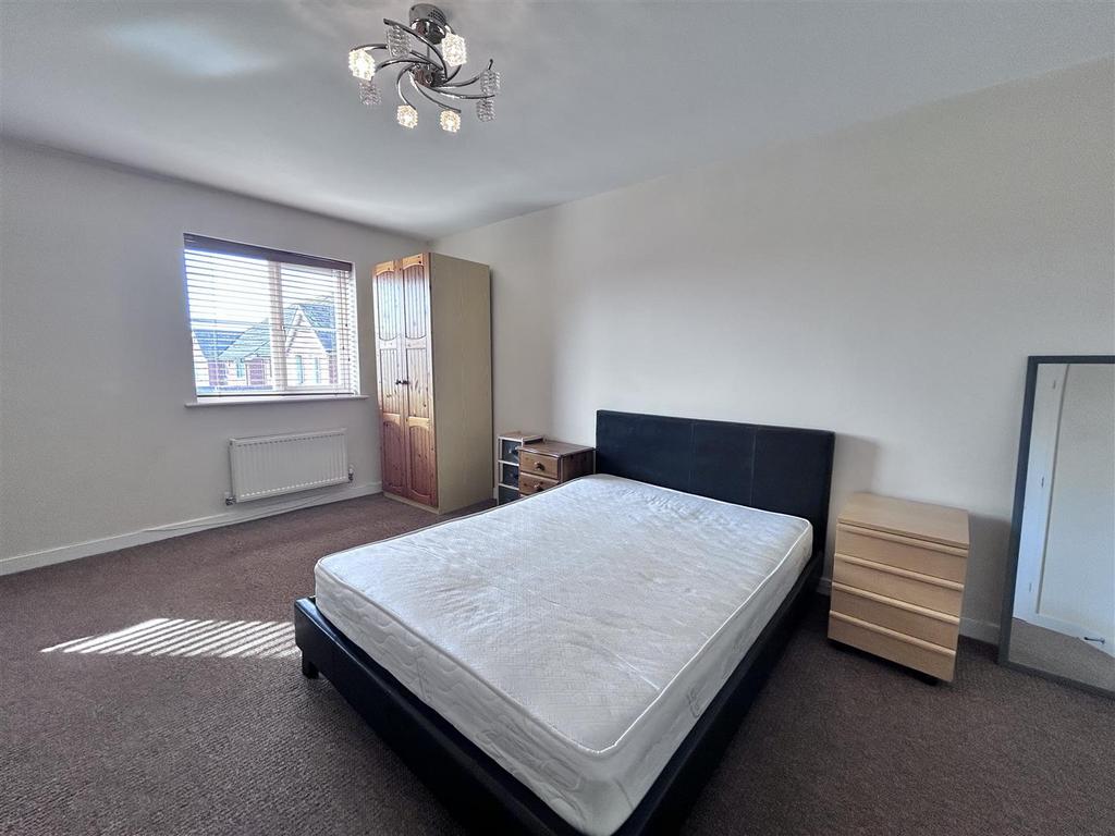 House in Ramsgate - More