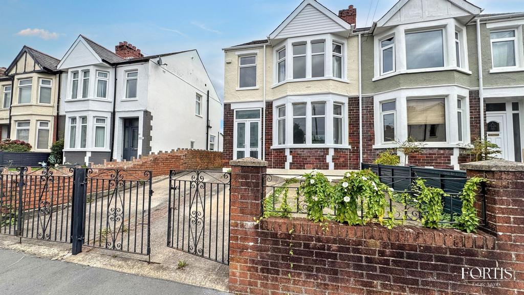 House in Cardiff - View 2