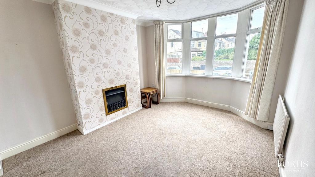 House in Cardiff - View 4